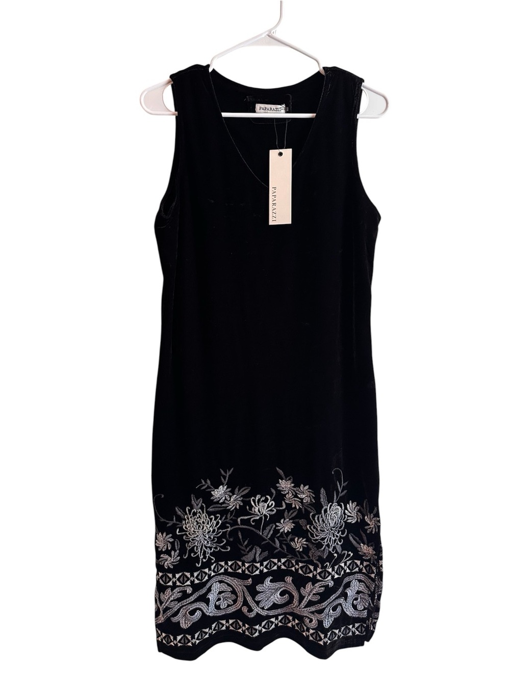paparazzi Black Sleeveless Midi Dress with Silver Floral Embroidery
